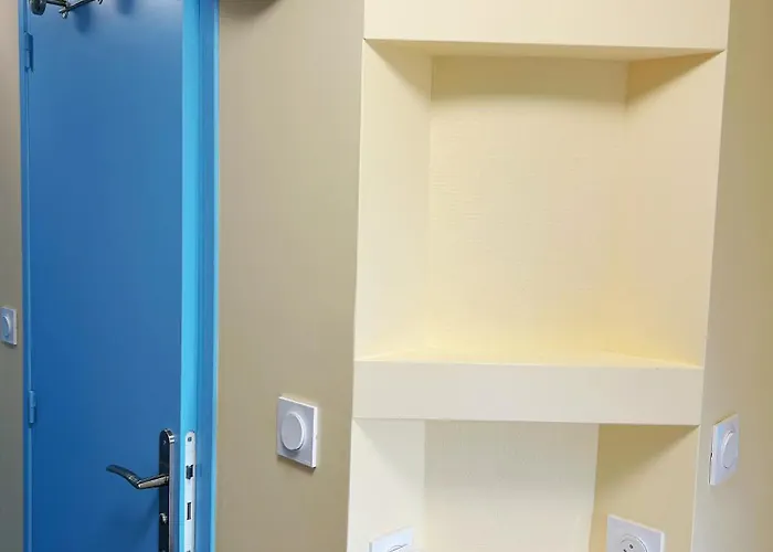 Design Proche Apartment *