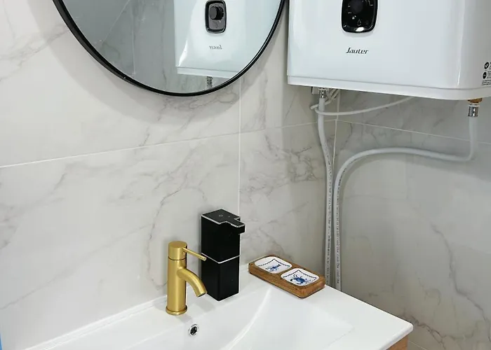 Apartment Design Proche *